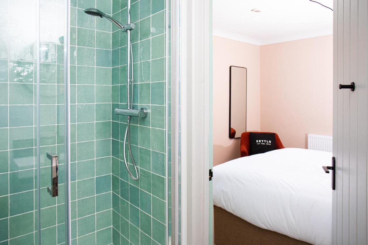 Settle, Southampton - Premium Self Check-In Rooms & Suites Exterior photo